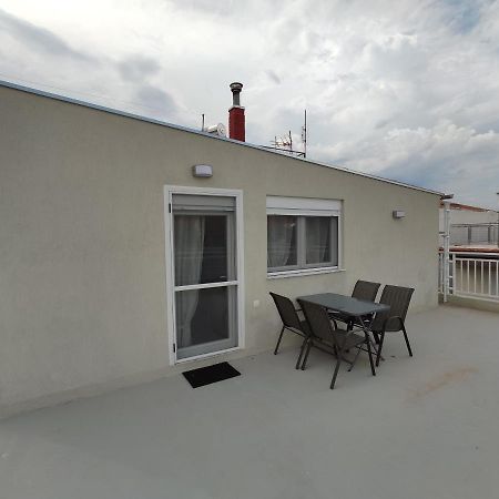 Roof Top Limenas  Luaran gambar