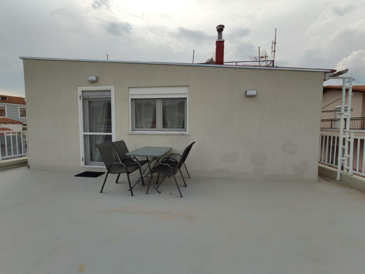 Roof Top Limenas  Luaran gambar